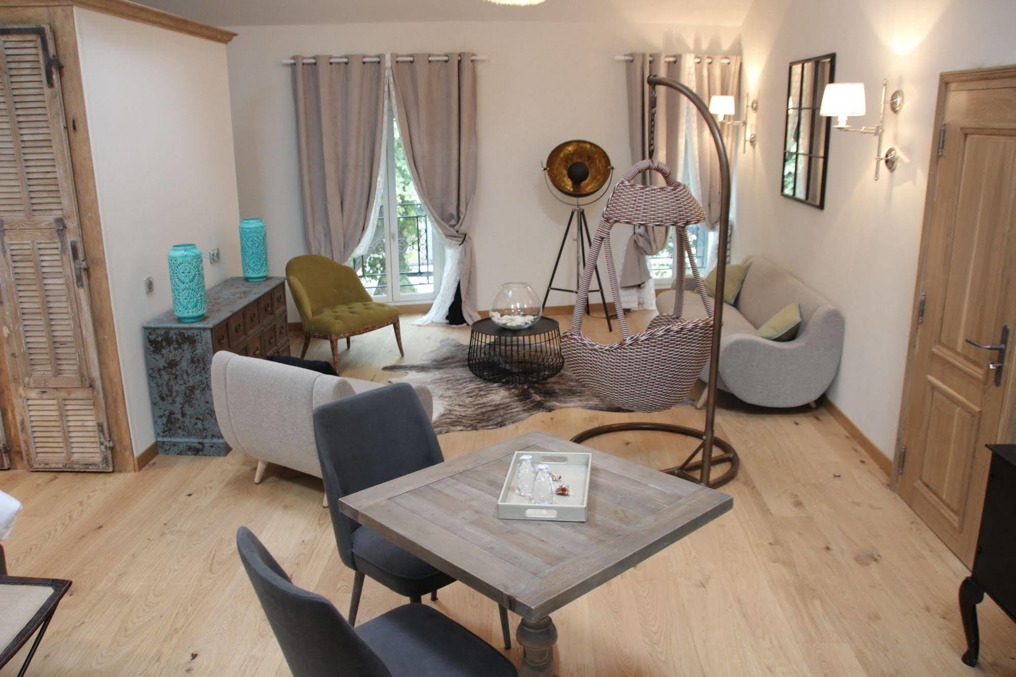 Maison D'Hotes Les Varietes Saint-Rémy-de-Provence 외부 사진