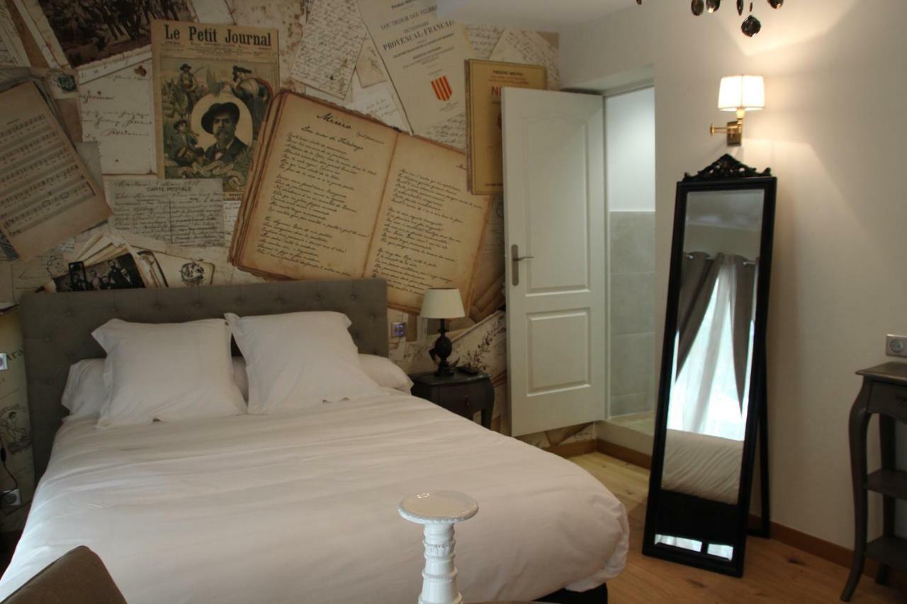 Maison D'Hotes Les Varietes Saint-Rémy-de-Provence 외부 사진